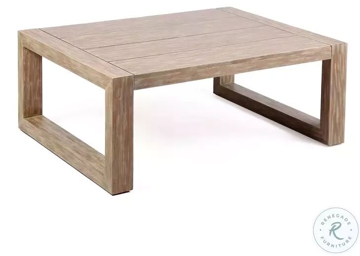Maximizing Your Outdoor Space with a Stylish Coffee Table